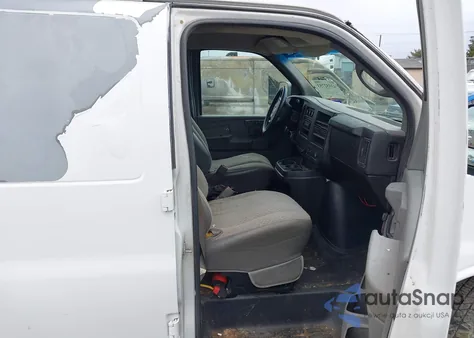 2008 Chevrolet Express Work Van из США, поврежденный, VIN 1GCGG25C781206480